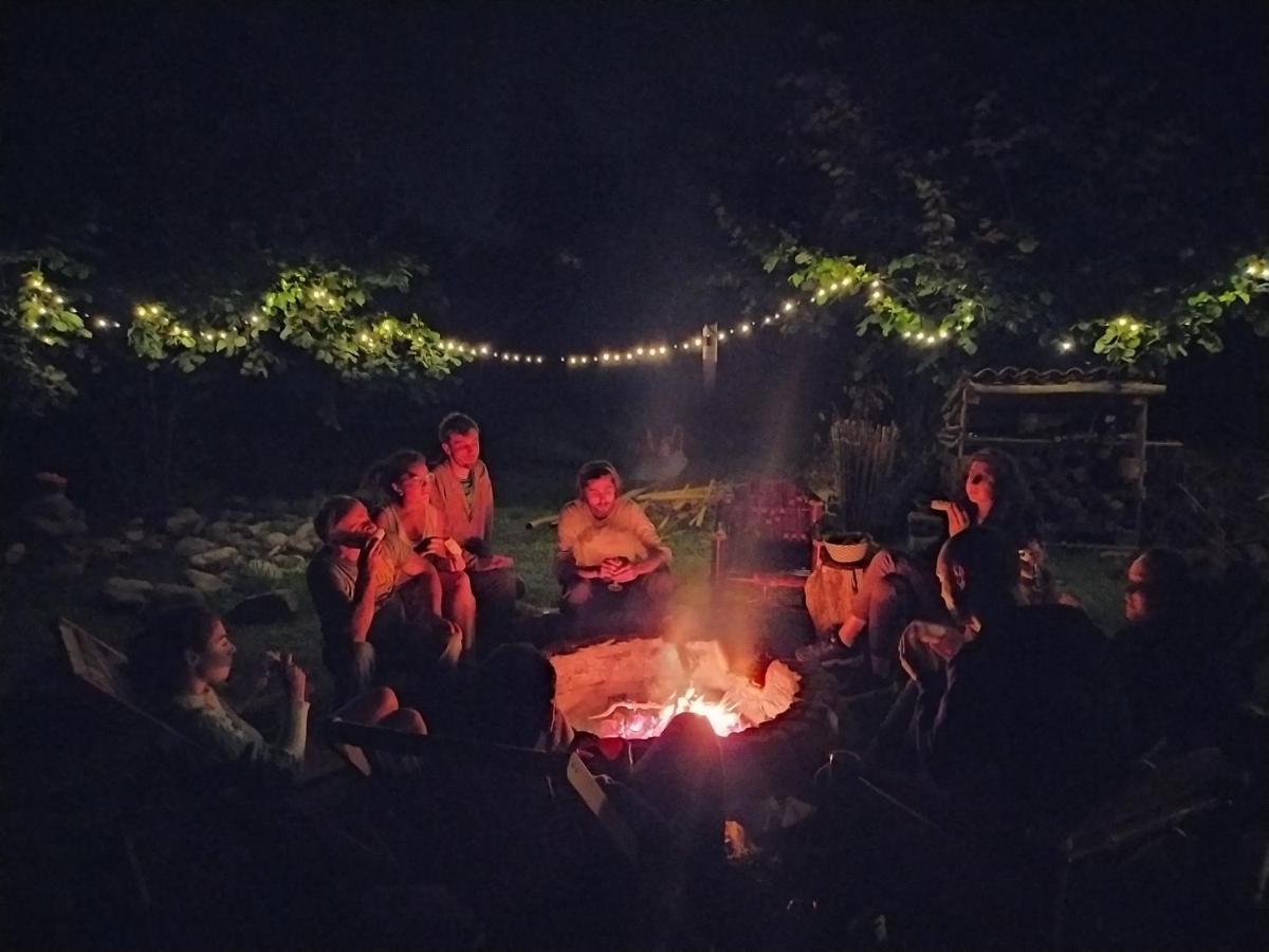 Dumbo Eco Camp Otel Ozurget'i Dış mekan fotoğraf