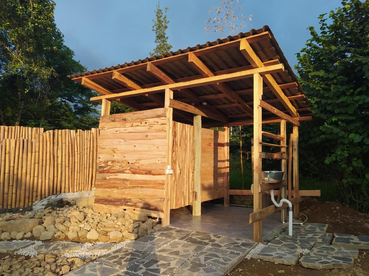 Dumbo Eco Camp Otel Ozurget'i Dış mekan fotoğraf